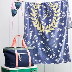 Victoria’s Secret PINK Limited Edition Weekender Tote and Oversized Beach Towel